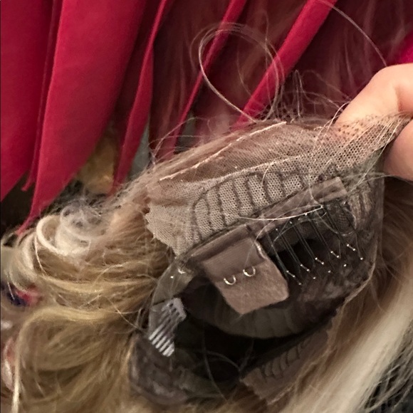 Chelsey Smith Crowns Blonde Wig - Picture 5 of 6